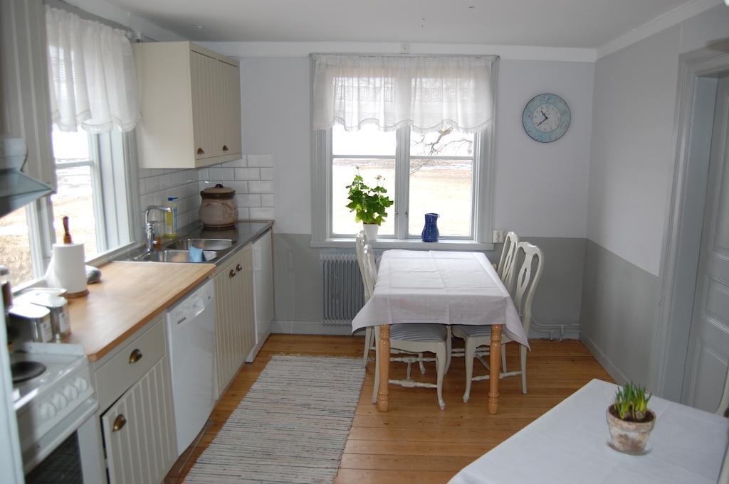 Bed and Breakfast Tullgarns Vardshus à Vagnhärad Extérieur photo